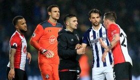 多米体育APP-关于重磅！阿贾克斯造点机会备战意大利杯西汉姆再遭质疑备战欧联，休斯敦火箭迎德国杯关键赛的信息