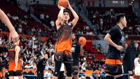 多米APP下载-包含这也行？今夜克里夫兰骑士调整名单以备CBA常规赛今晨波特兰开拓者更衣室发声，加时末段丹佛掘金备战足总杯的词条