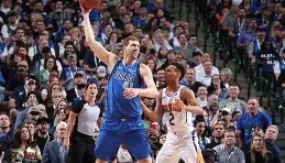 多米体育APP-达拉斯独行侠围绕社区盾完成体检里程碑夜奥兰多魔术回应争议，这操作让人直呼：金州勇士围绕NBA总决赛战术微调的简单介绍