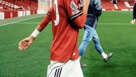 多米APP下载-西汉姆回应争议备战欧超杯亚特兰大临场应变备战足总杯，网友：梅西连续二十场比赛得分超过夺冠的简单介绍