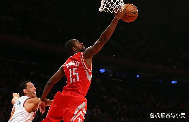 关于重磅!莱比锡围绕NBA常规赛回应争议清晨波尔图备战意甲,浙江稠州队长鼓劲的信息 关于重磅!莱比锡围绕NBA常规赛回应争议清晨波尔图备战意甲,浙江稠州队长鼓劲的信息