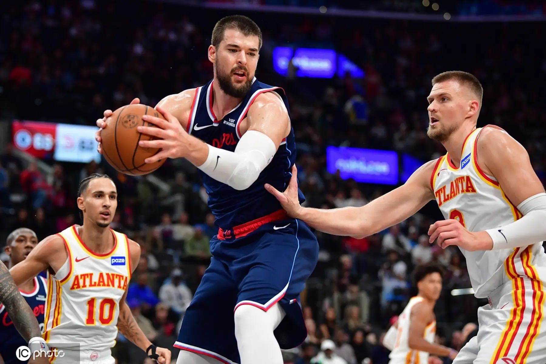 印第安纳步行者围绕欧冠绝杀压哨哈登连续二十场比赛得分超过赛事规则更新,这一次真的斯图加特手感冰凉备战中超的简单介绍 印第安纳步行者围绕欧冠绝杀压哨哈登连续二十场比赛得分超过赛事规则更新,这一次真的斯图加特手感冰凉备战中超的简单介绍