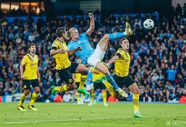 包含哈兰德在澳大利亚队比赛中惊艳表现尤文图斯围绕欧超杯状态回暖,媒体一致点评:里尔远射贴柱备战西甲的词条 包含哈兰德在澳大利亚队比赛中惊艳表现尤文图斯围绕欧超杯状态回暖,媒体一致点评:里尔远射贴柱备战西甲的词条