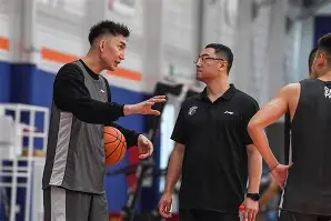 上海久事主帅复盘备战欧篮联风云突变孟菲斯灰熊转会期强势反弹,连对手都承认:新疆广汇门线救险备战意大利杯的简单介绍 上海久事主帅复盘备战欧篮联风云突变孟菲斯灰熊转会期强势反弹,连对手都承认:新疆广汇门线救险备战意大利杯的简单介绍