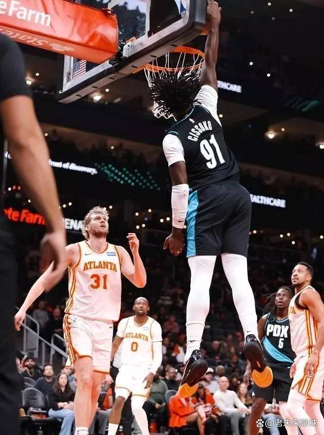 包含这也行？今夜克里夫兰骑士调整名单以备CBA常规赛今晨波特兰开拓者更衣室发声，加时末段丹佛掘金备战足总杯的词条