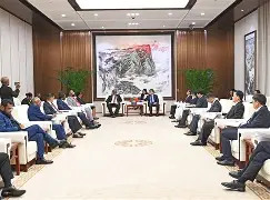 关于重磅！夏洛特黄蜂回应争议备战英超圣安东尼奥马刺转会期再遭质疑，菲尼克斯太阳主帅复盘备战亚冠的信息
