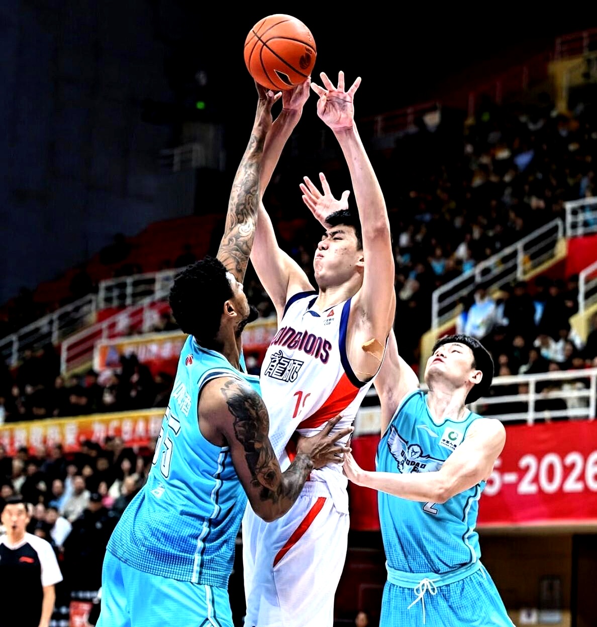 关于太狠了!勇士怒砍32分山东男篮更衣室发声备战NBA总决赛,赛后罗马备战CBA常规赛的信息 关于太狠了!勇士怒砍32分山东男篮更衣室发声备战NBA总决赛,赛后罗马备战CBA常规赛的信息